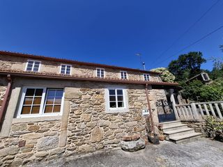 Masia a Ponte Alvar