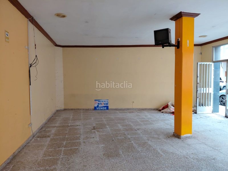 Foto 1020b47c-6bf3-48e3-9b18-9cb473fed195. Local comercial a Grove (O)