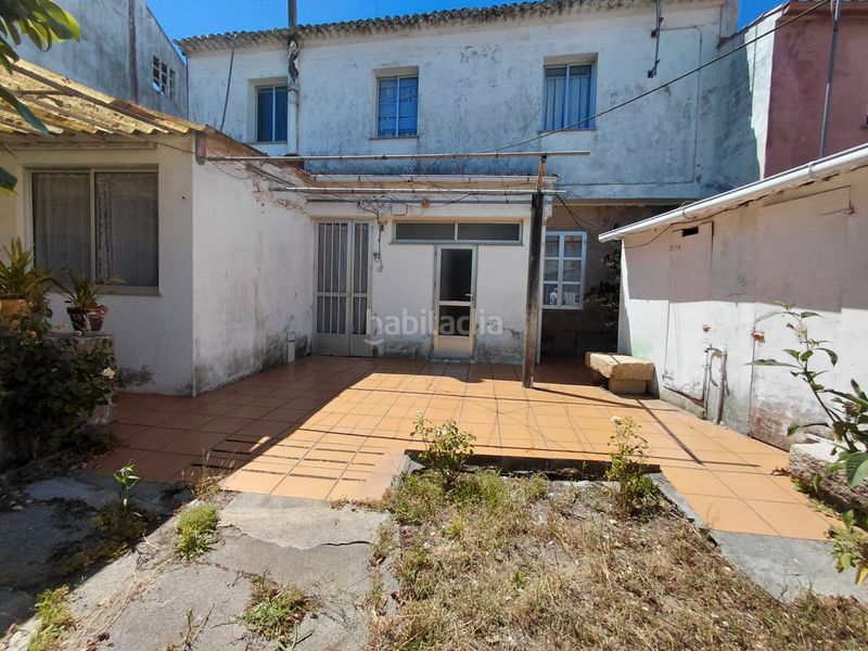 Foto 43cb63e9-2a66-42b5-a11e-5f6b722e73d8. Casa adossada amb calefacció a Grove (O)