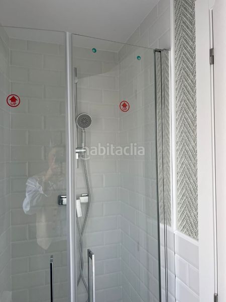 Foto 7ef91d38-71a0-4a37-9a18-4f32d48d293e. Pis amb calefacció aparcament a Samieira Poio