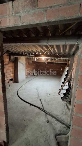 Foto 32d69732-4c4b-4030-b120-05af164fbf99. Edifici a urbanización escarabote 154 a Boiro