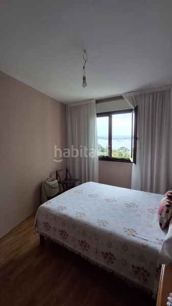 Foto 475250ab-e15b-4cee-95a9-405888ca918a. Edifici a urbanización escarabote 154 a Boiro