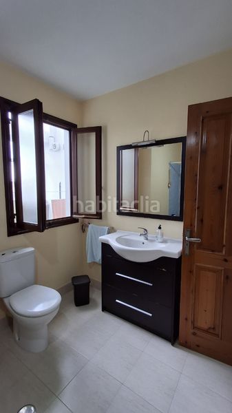 Foto 8e015720-2067-442c-b8a0-479348ef853d. Edifici a urbanización escarabote 154 a Boiro
