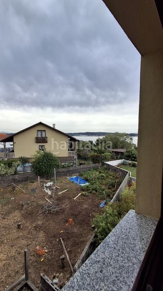 Foto a61bf986-a614-47dd-9857-b32d5fae50fb. Edifici a urbanización escarabote 154 a Boiro