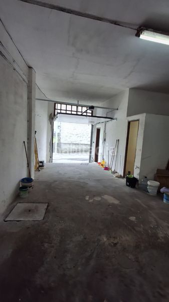 Foto a7e6f396-a933-4d6d-a3f2-36fbfc049d0a. Edifici a urbanización escarabote 154 a Boiro