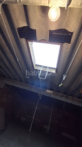 Foto eaf9c7de-eec3-4bf8-a3e9-f4f2801b0ddf. Edifici a urbanización escarabote 154 a Boiro