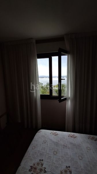 Foto ec1c74e8-12db-4598-9892-75d08adc9ead. Edifici a urbanización escarabote 154 a Boiro