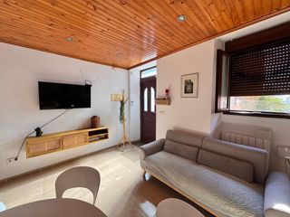 Maison jumelée  N/a. Casa pareada frente al mar en escarabote - oportunidad única