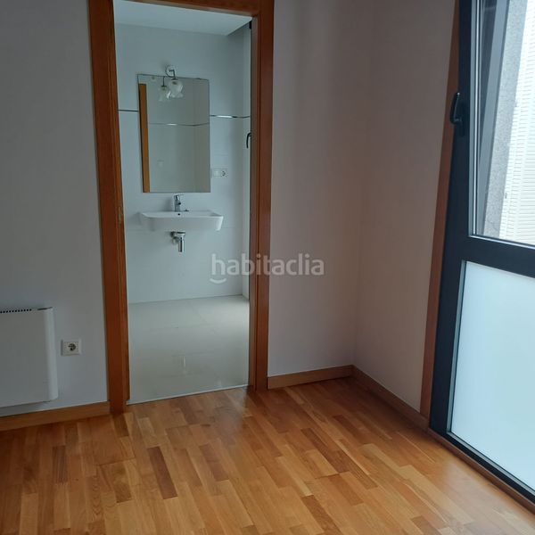 Foto 0916fb3e-0156-41b6-9045-21382c1fe5ed. Pis amb calefacció aparcament a Vilagarcía Vilagarcía de Arousa