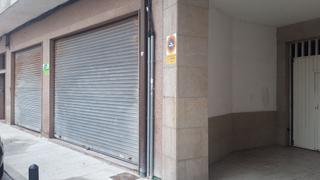 Lloguer Local Comercial  Rúa sevilla. Bajo en el centro de cambados