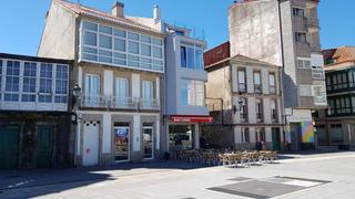 Local Comercial  Praza liberdade. Cerca del mar