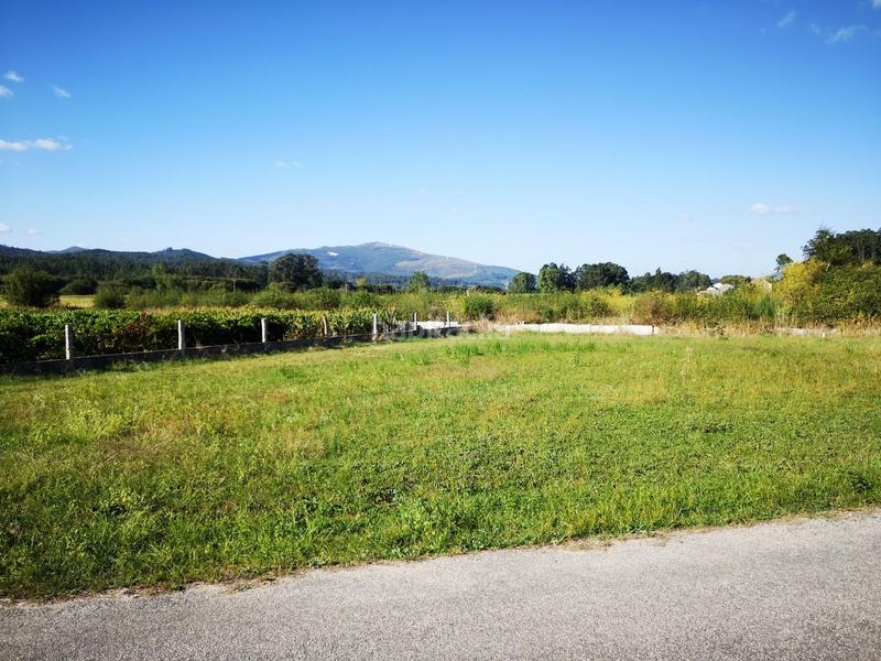 Foto 0424f34b-783c-45da-89b4-0392a0dd3ffc. Terreno residenziale in Portas