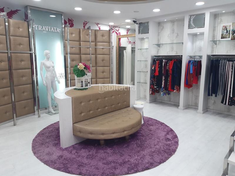 Foto eb270e98-f736-4247-9eab-43eea916d4bf. Lloguer local comercial a Cambados