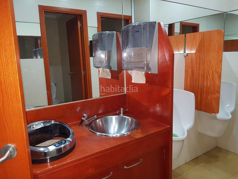 Foto 12f7e38c-cff3-4aa0-b52d-e3e8e79a2558. Locale commerciale con riscaldamento in Sanxenxo pueblo Sanxenxo