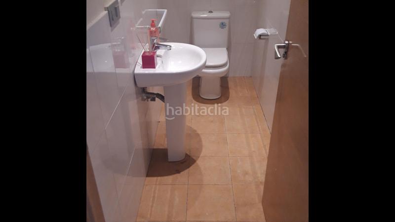 Foto 0673ae18-2021-4cd2-9957-c852867c4177. Rent business premise in Cambados