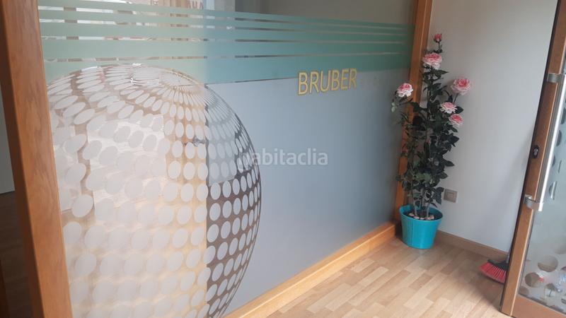 Foto dad63a4b-ea20-4ccd-b046-2eb9d99e186b. Rent business premise in Cambados