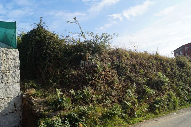 Foto b596e73e-104e-47fd-8644-eed4ad7b1f11. Terreny residencial a lugar covo 12 a Boiro