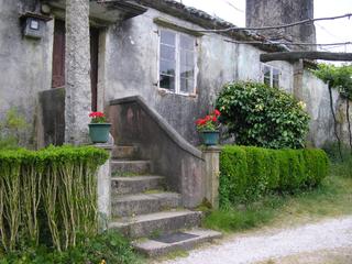Chalet à Lugar brea 21. Venta de casona de piedra con más de 400 años de antigüedad