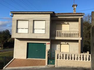 Maison à Pontecesures. Casa cerca del centro de puentecesures