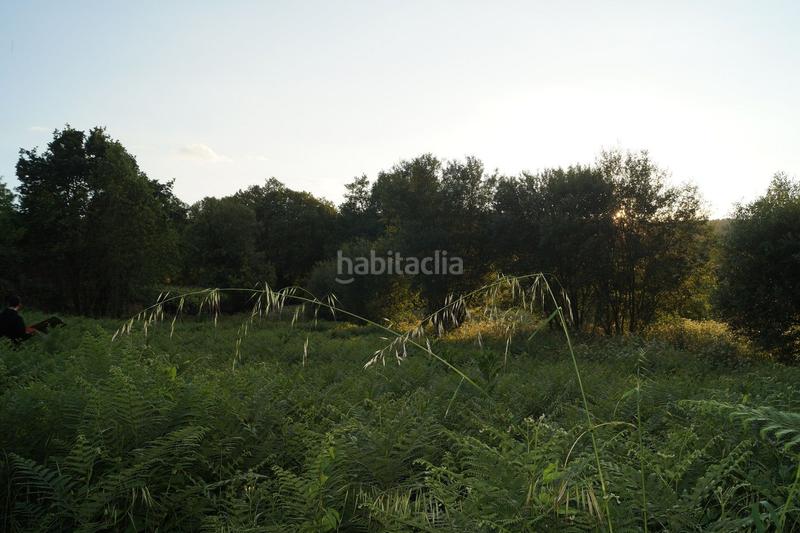 Foto a0a8597f-b87b-44cc-8b15-1cf3f49467f8. Terreny residencial a Brión