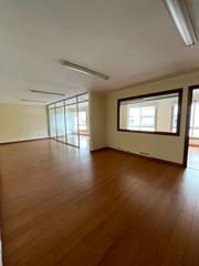 Miete Büro  Rúa edelmiro trillo. Oficina en el centro