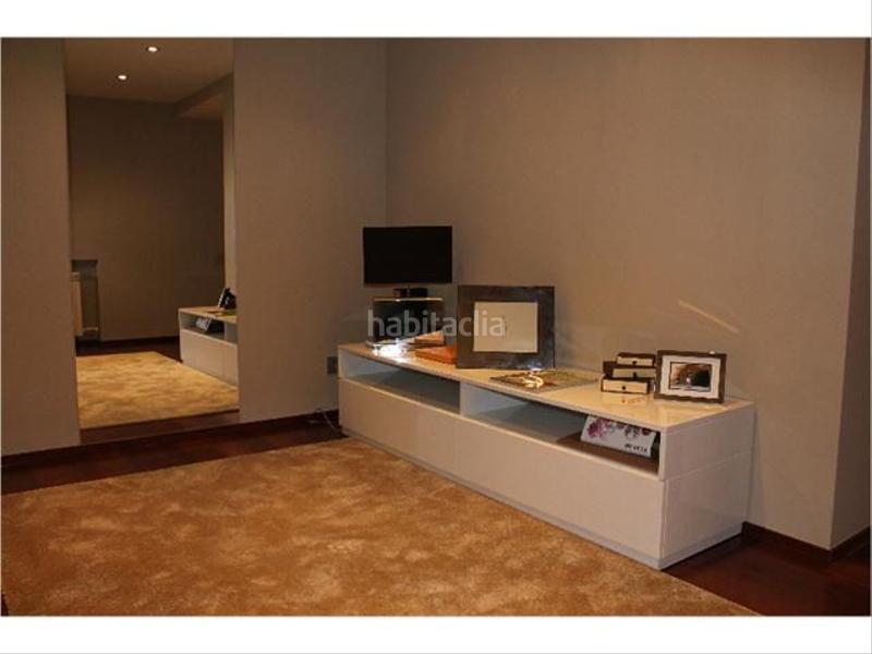 Foto c363bec9-4c4f-4579-ab8a-9b5768cdb82a. Xalet amb calefacció aparcament piscina a O Hío Cangas