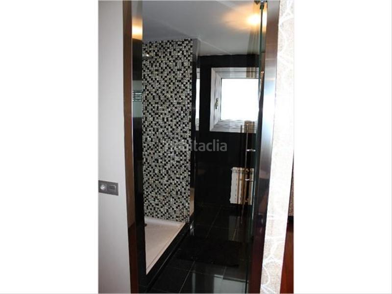 Foto db134a65-cf68-4693-9a02-110e229a4723. Xalet amb calefacció aparcament piscina a O Hío Cangas