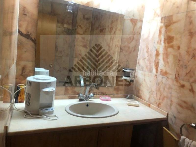 Foto 07a5626e-b3a1-4278-93f5-5fa1a9354ec5. Rent business premise in O Castro Vigo