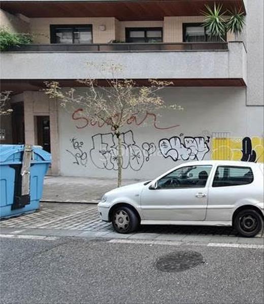 Foto e190060b-bb0a-49f5-b197-2fe21862eba4. Local comercial en O Castro Vigo