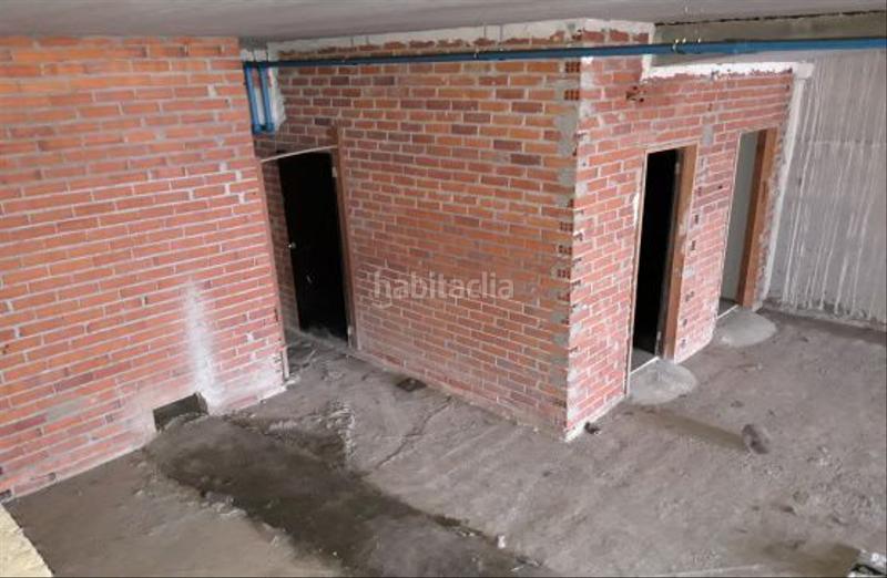 Foto 321a5c8d-2181-4748-8e4a-2d38011f1446. Bâtiment à usage industriel dans estrada de valadares 232 dans Vigo