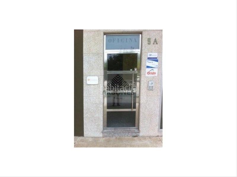 Foto 9d33cd83-6fbb-4a53-8ebc-37d4418cc09e. Location bureau dans Alcabre Vigo
