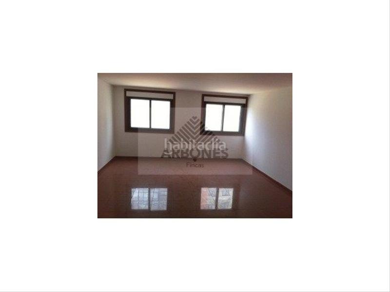 Foto 217f1fde-07d3-4a3c-bd10-5170a8399392. Rent office space in Alcabre Vigo