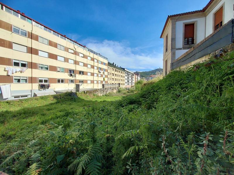 Foto aced229f-46c1-4c25-8b9b-c06670b04a69. Terreny residencial a Baiona
