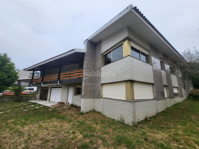 Foto 20d34581-61fa-4211-bb2c-1169d476226d. Chalet with heating parking in O Castro Vigo