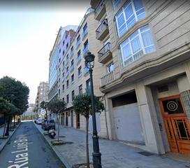 Business premise in Rúa Luis Braille