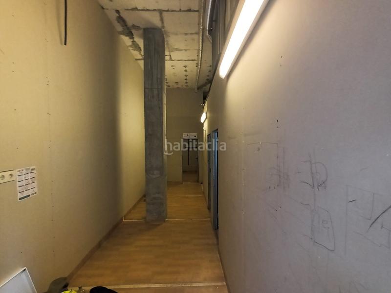 Foto 8e124cce-48a9-4f4b-8439-0a849d2ec8b0. Alquiler local comercial en Centro - Areal Vigo