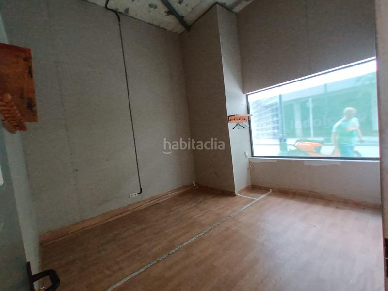 Foto 9a7867b7-e5a8-46e8-867b-4eb6a9414067. Lloguer local comercial a Centro - Areal Vigo