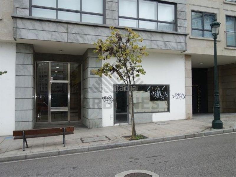 Foto 8c114f17-df2c-4c34-bab4-be73a41bf0e1. Location local commercial dans Centro - Areal Vigo