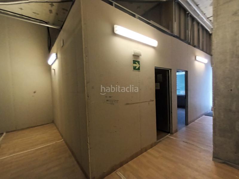 Foto a2acb398-8a3f-4602-a747-79451c671420. Affitto locale commerciale in Centro - Areal Vigo