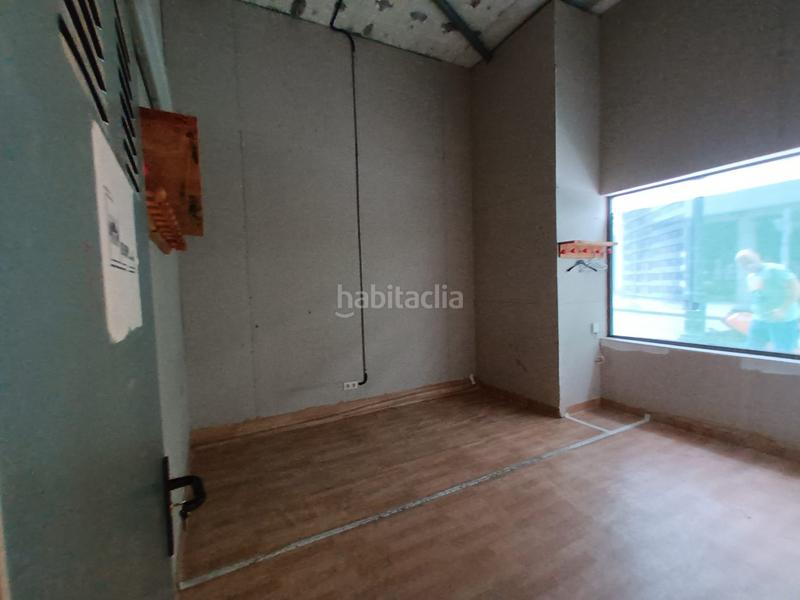 Foto f3a108be-6f21-4cd8-8218-76a64b6afb81. Affitto locale commerciale in Centro - Areal Vigo