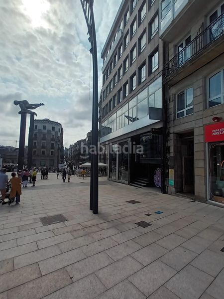 Foto b96389fe-f6ed-4c16-96de-5541d5d1c6db. Oficina a Casco Vello Vigo