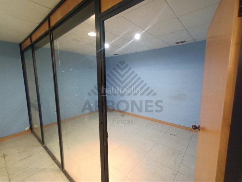 Foto 2950e8a1-ba63-46b3-a833-5774b9021189. Local commercial dans Casco Vello Vigo