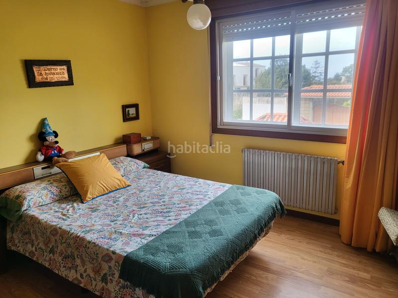Foto 56f8800f-9be2-43c7-abe2-5105dc573063. Chalet avec cheminée dans Panxón Nigrán