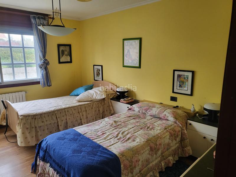 Foto deebbf9b-36cb-4e7e-bfa2-ccab91229c69. Chalet avec cheminée dans Panxón Nigrán