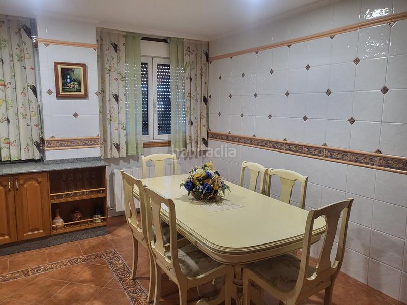 Foto a47ab36d-0db5-42d2-a336-2cadeca1dc3a. Chalet en Sardoma - Castrelos Vigo