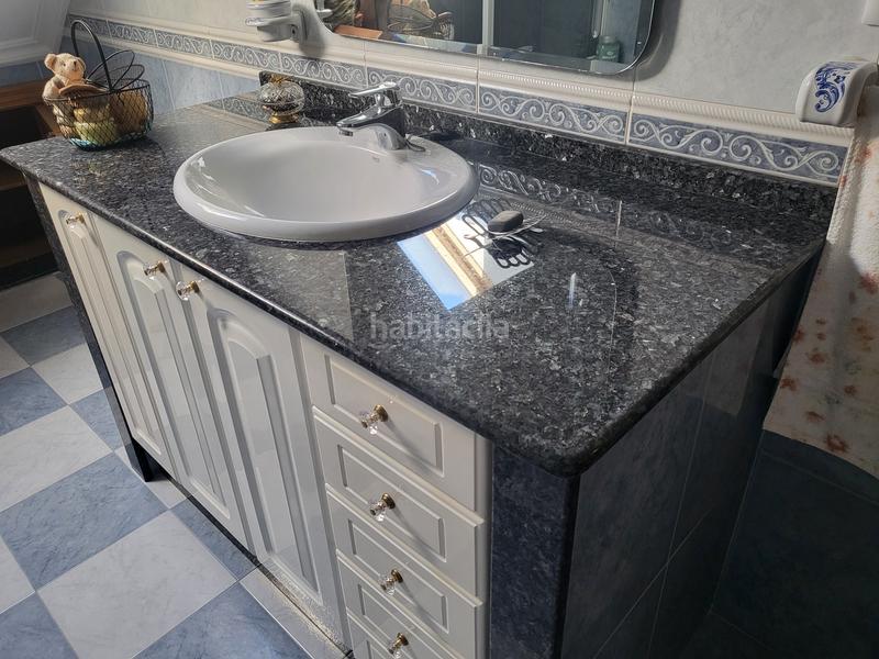 Foto 3e6e1f9c-48f1-4f05-b993-ba668bfb4537. Chalet con camino riscaldamento parcheggio in Sardoma - Castrelos Vigo