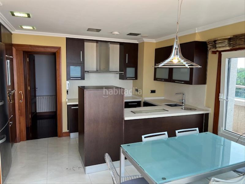 Foto 413c9625-8b21-49ba-984d-f4f795187ed1. Location appartement dans praza francisco fernández del riego s/n dans Vigo