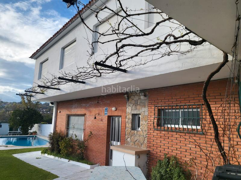 Foto 6783c62f-cd16-421b-9cce-f53b6f26efa2. Chalet en Gondomar