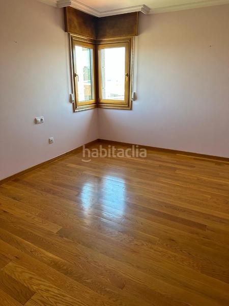 Foto 43854242-2c37-4b33-8b5b-0240f1d54f1e. Chalet dans camiño longra 9 dans Coruxo - Oia - Saiáns Vigo