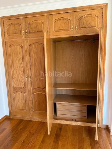 Foto bd43dcde-bc8e-4633-a030-57a7f452c231. Chalet dans camiño longra 9 dans Coruxo - Oia - Saiáns Vigo